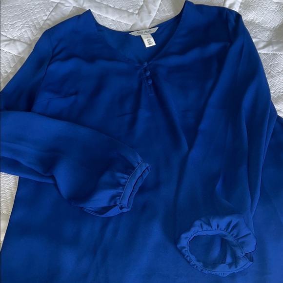 White House Black Market Royal Blue Blouse-EUC - Picture 4 of 4